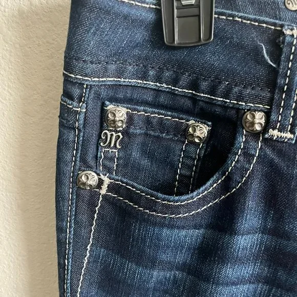 NWOT Miss Me Dark Wash Embellished Skinny Jeans Size 27 Style JP46565 - Picture 7 of 14
